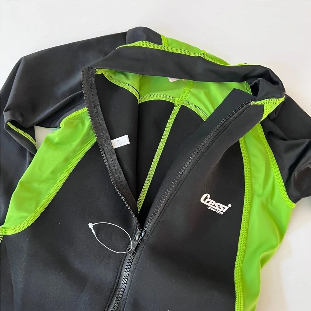 - EUC Cressi wetsuit XXL- 9/10